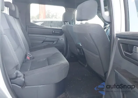 2025 Toyota Tundra Sr z USA, uszkodzony, nr VIN 5TFKB5DB2SX252578